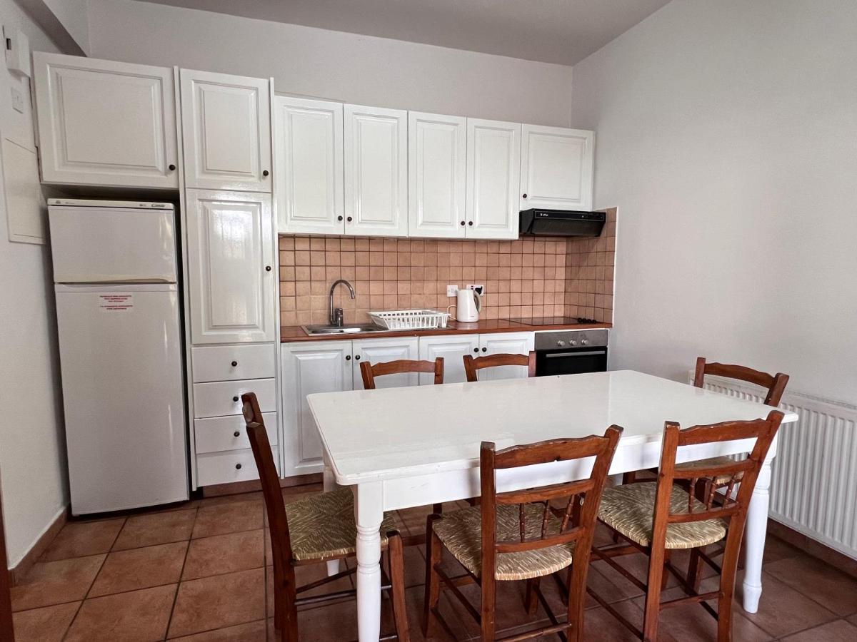 Poed Residences Платрес Экстерьер фото